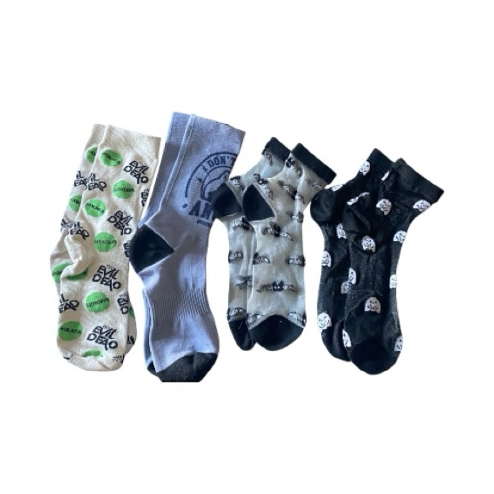 4 PAIRS OF UNIQUE SOCKS